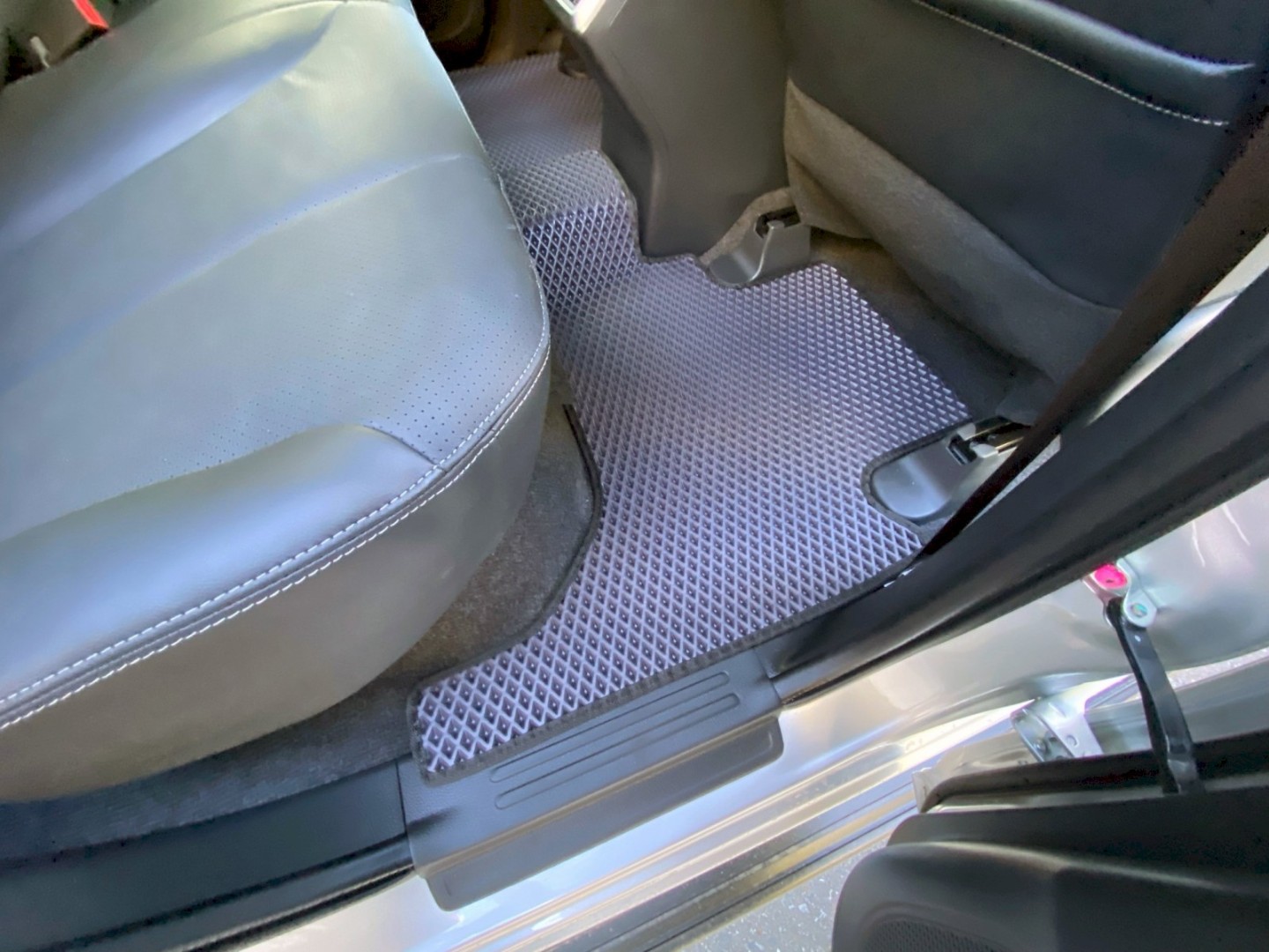 EVA автоковрики для Mitsubishi L200 V 2016-2019 (Double Cab - двойная кабина-4 двери) дорестайл — JRc3kruKuXs resized